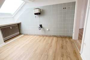 1-Zimmer Dachgeschosswohnung zu vermieten – Bielefeld – Vorschaubild 3