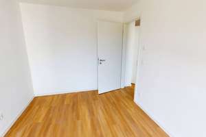 Lichtdurchflutete 83 m² Wohlfühloase: Moderne 3-Zimmer-Wohnung mit Balkon in Villingen – 78048 Villingen, Villingen-Schwenningen – Vorschaubild 6