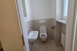 * ohne Makler* Zuhause mit Platz für Familie, Homeoffice und Gäste *von privat, ohne Makler* – Kleiberweg 10, 86199 Bergheim, Augsburg – Vorschaubild 2