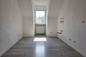 2-Zimmer-Dachgeschoss-Wohnung - befristet bis 31.12.2028 – Die vollständige Adresse der Immobilie erhältst du vom Anbieter., 69121 Handschuhsheim, Heidelberg – Vorschaubild 3