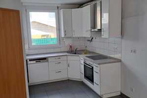 Modernes Haus mit Garten, Garage & Einbauküche – Glasfaser & Terrasse! – Bielefelder Straße 104, 65931 Frankfurt am Main – Vorschaubild 3