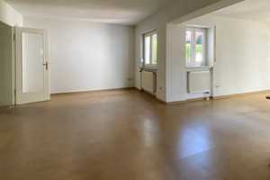 TOP-LAGE NÜRNBERG-MÖGELDORF: GROSSE ZWEIFAMILIEN-DOPPELHAUSHÄLFTE MIT GARAGE IN RUHIGER LAGE – Nürnberg – Vorschaubild 7