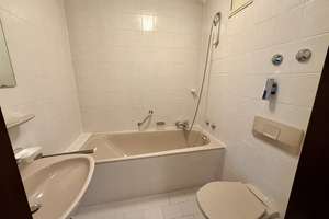 Außergewöhnliche Eigentumswohnung mit großem Balkon! – Die vollständige Adresse der Immobilie erhältst du vom Anbieter., 80687 Friedenheim, München – Vorschaubild 6