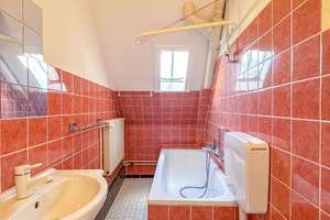 Ab sofort: schöne und lichtdurchflutete 3,5-Zimmer-Altbauwohnung in Bockenheim zu vermieten! – 60486 Bockenheim, Frankfurt am Main – Vorschaubild 9