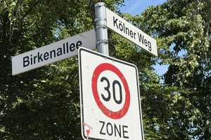 Bestlage in Köln-Junkersdorf! Schöne 3 bzw. 2,5-Zimmer Wohnung mit Balkon – Birkenallee 22, 50858 Junkersdorf, Köln – Vorschaubild 17