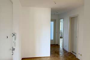 Bezugsfreie 3-Zimmer-Eigentumswohnung mit zwei Balkonen und Tiefgaragenstellplatz – Waldemarstraße 54, 13156 Niederschönhausen, Berlin – Vorschaubild 8