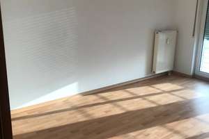 ** Lichtdurchflutete 2-RWG im 1. OG -  Laminat - Bad mit Wanne **WE 03** – Prinz-Eugen-Straße 1, 4277 Connewitz, Leipzig – Vorschaubild 12