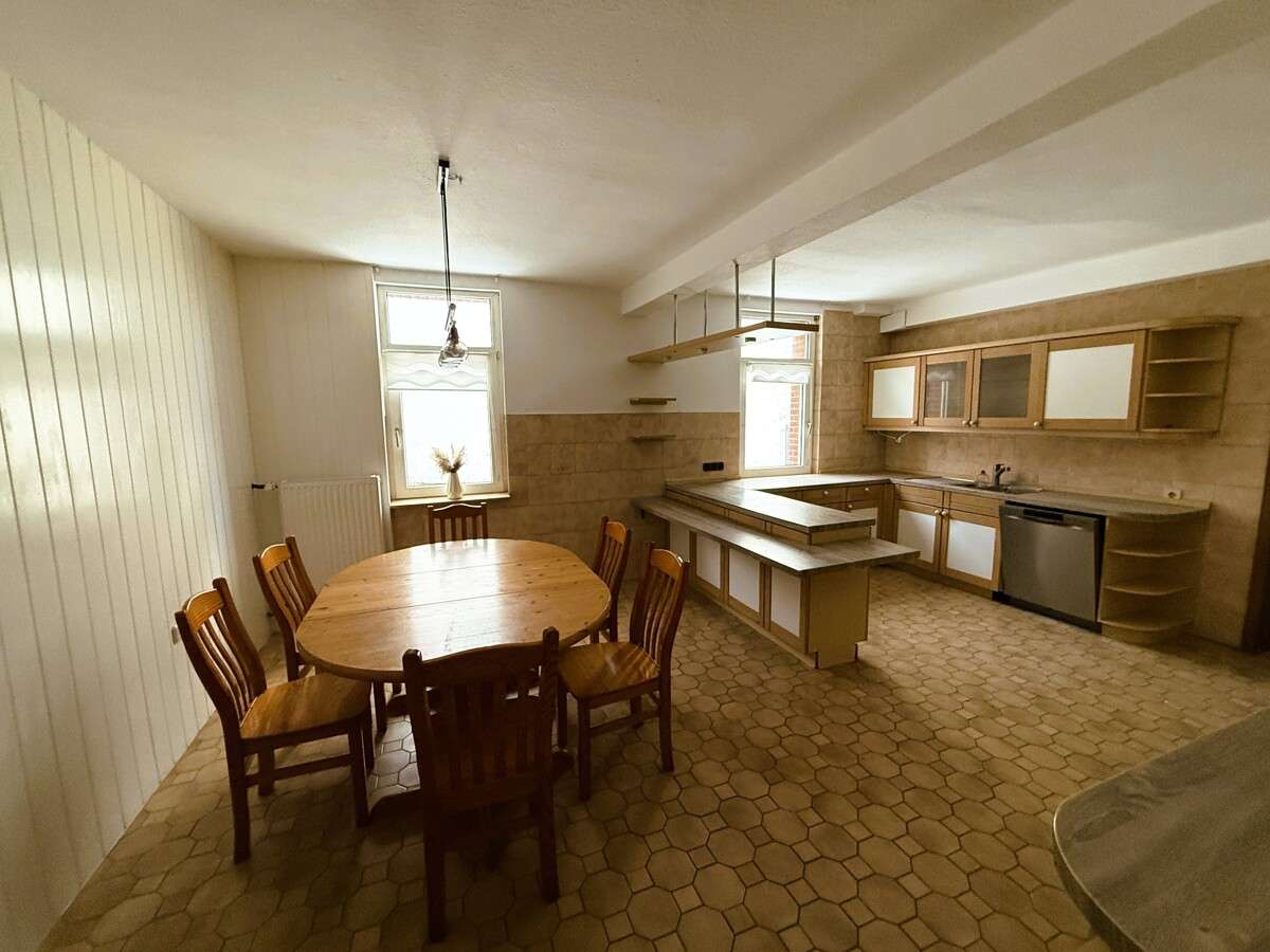 Immobilie in Springe - Resthof mit Geschichte – außergewöhnliches Raumangebot für Mehrgenerationenwohnen und individuelle L - Bild 2