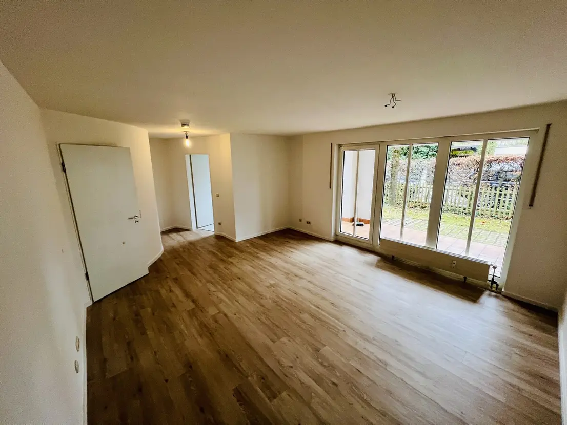 Charmante Maisonette – Terrasse & großer Souterrainbereich im Keller (51 m²) — photo 2