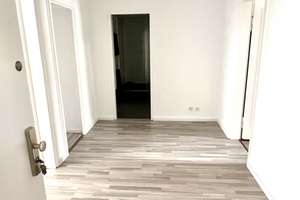 ** BEL ETAGE * GROßZÜGIG GESCHNITTENE 2 ZIMMER ALTBAUWOHNUNG NÄHE FÜRSTENPLATZ** – 40215 Friedrichstadt, Düsseldorf – Vorschaubild 5