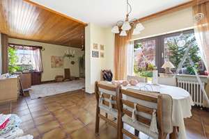 ***Charmantes Einfamilienhaus mit Einliegerwohnung*** – Die vollständige Adresse der Immobilie erhältst du vom Anbieter., 65624 Altendiez – Vorschaubild 10