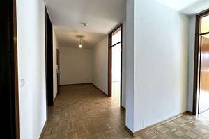 Wohlfühlen mit viel Platz: 3-ZW im EG mit großer Süd-Terrasse & 2 Loggien in KA-Mühlburg – Die vollständige Adresse der Immobilie erhältst du vom Anbieter., 76185 Mühlburg, Karlsruhe – Vorschaubild 14