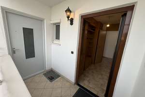 Property thumbnail 12