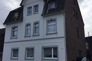 4,5 Zimmer Wohnung über den Dächern von Duisburg-Baerl, inklusive ca. 80qm Dachboden