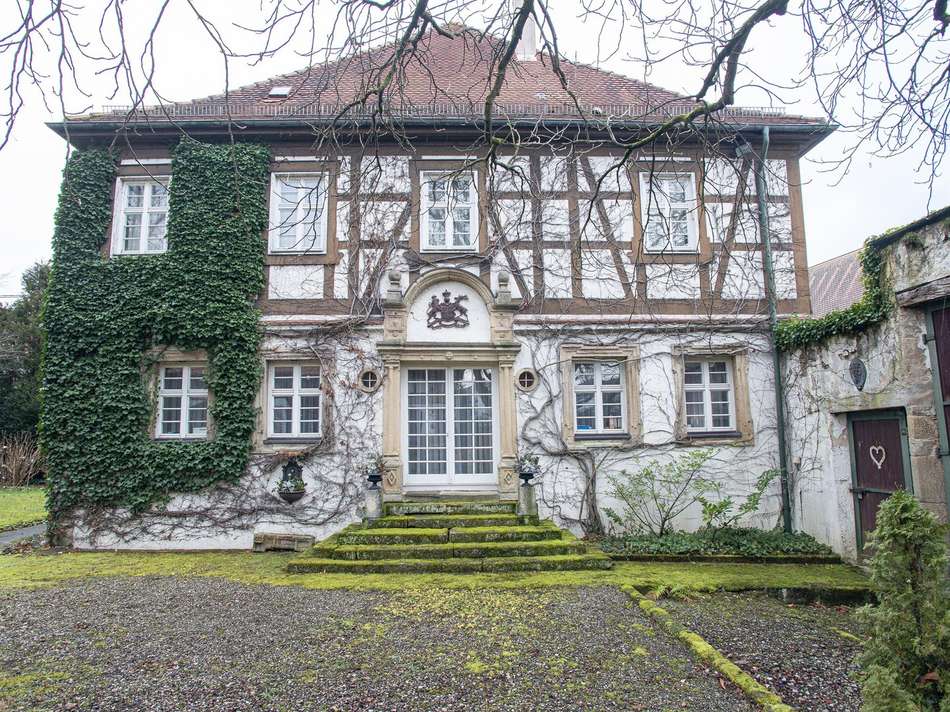 Herrenhaus Gartenseite