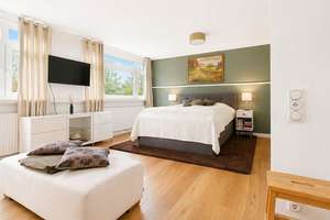 Luxus und Privatsphäre / 3-Zimmer Endetage mit Blick ins Alstertal... – Die vollständige Adresse der Immobilie erhältst du vom Anbieter., 22337 Ohlsdorf, Hamburg – Vorschaubild 17