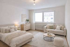 Großes möbliertes WG-Zimmer (Erstbezug nach Renovierung) neu möbliert