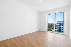 Im Sommer im neuen Zuhause - 4 Zimmer mit 2 Bädern und Südbalkon mit Seeblick – Am Albertussee 41, 40549 Heerdt, Düsseldorf – Vorschaubild 3