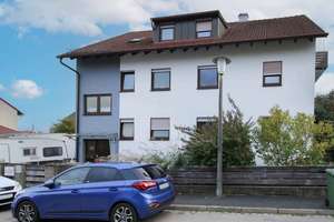 Attraktives Mehrfamilienhaus mit drei Wohneinheiten in Lonnerstadt – Die vollständige Adresse der Immobilie erhältst du vom Anbieter., 91475 Lonnerstadt – Vorschaubild 22