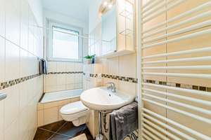 Schöne 3-Zimmer-Wohnung mit 2 Schlafzimmern nahe Dom und Main – 60311 Altstadt, Frankfurt am Main – Vorschaubild 19