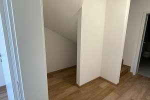 Sehr schönes Reihenhaus BJ24 - Massivbau - Wärmepumpe - PV - Garage - EBK – Wehratalstrasse 31c, 79664 Wehr – Vorschaubild 30