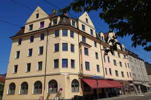 ★ 3 Zimmer Wohnung im Altbau ★ – Ulmer Strasse 4, 86154 Links der Wertach-Nord, Augsburg – Vorschaubild 2