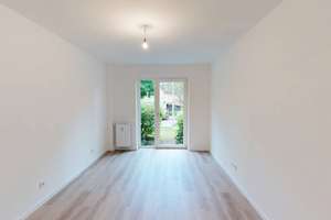Einziehen und Wohlfühlen: Sanierte 4-Zimmer-Wohnung mit TERRASSE in ruhiger Lage – Adebarweg 23, 22559 Rissen, Hamburg – Vorschaubild 6