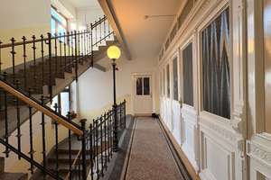 Helle 3,5-Zimmermaisonettewohnung mit neuem Bad und Dachterrasse! – Zschopauer Straße 142, 9126 Bernsdorf, Chemnitz – Vorschaubild 2