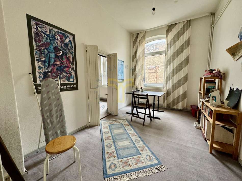 Arbeitszimmer im Untergeschoss