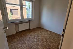 Zuhause in einer komplett renovierten Wohnung mit vier Zimmern in Duisburg – Borkhofer Straße 23, 47137 Mittelmeiderich, Duisburg – Vorschaubild 7