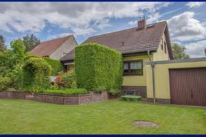 Wohnen mit Charakter: Einfamilienhaus in Berlin-Lichtenrade – Die vollständige Adresse der Immobilie erhältst du vom Anbieter., 12307 Lichtenrade, Berlin – Vorschaubild 2