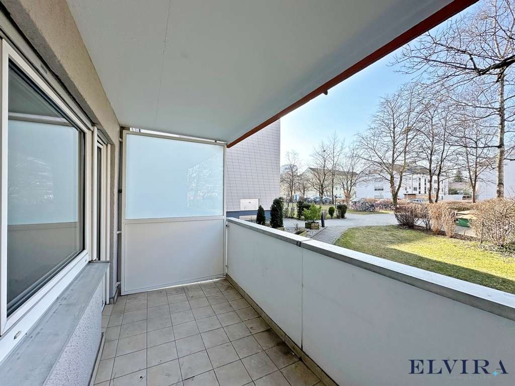 Immobilie in Haar - ELVIRA - Haar, schöne und gut geschnittene 2,5-Zimmer-Erdgeschosswohnung mit Balkon und TG-Stellplat - Bild 2