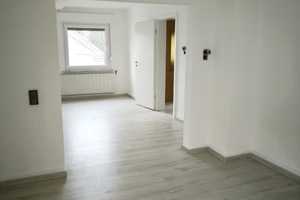 Frisch sanierte Wohnung mit Gartennutzung – Lütgendortmunder Hellweg 109, 44338 Dortmund – Vorschaubild 2