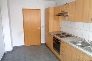 Ideal für Wohngemeinschaft: 2 große Zimmer, separate Küche + Einbauküche, Tageslichtbad – Schild 3, 38100 Innenstadt, Braunschweig – Vorschaubild 9