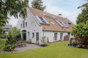 Denkmalgeschützter Rangshof: Freiwerdende Eigentümerwohnung mit 3 vermieteten Maisonettewohnungen – Die vollständige Adresse der Immobilie erhältst du vom Anbieter., 47803 Inrath/Kliedbruch, Krefeld – Vorschaubild 6