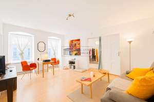 Charmante 2-Zimmer-Altbauwohnung in gefragter Berliner Wohnlage – Die vollständige Adresse der Immobilie erhältst du vom Anbieter., 10965 Kreuzberg, Berlin – Vorschaubild 1
