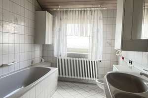 Gepflegtes Wohnhaus - zwei Wohneinheiten/zwei Garagen - ruhige Ortsrandnähe – Die vollständige Adresse der Immobilie erhältst du vom Anbieter., 71083 Herrenberg – Vorschaubild 12