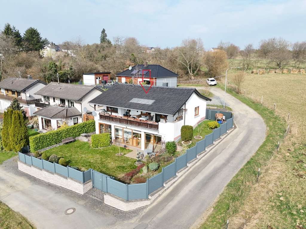 Immobilie in Windeck - Geräumiges Einfamilienhaus in sonnenverwöhnter Höhenlage! - Bild 1