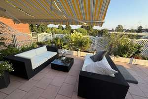 Wohn- und Geschäftshaus in sehr guter Lage (S-Bahn) Großer Showroom + Penthouse mit Dachterrasse! – Die vollständige Adresse der Immobilie erhältst du vom Anbieter., 61440 Oberursel (Taunus) – Vorschaubild 3