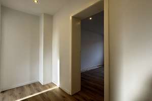 Traum-Apartment in zentraler Lage Teilmöbliert! – Adlerstr. 15, 42883 Barmen, Wuppertal – Vorschaubild 12