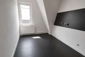 Schöne Wohnung mit ca. 45 qm Wohnfläche in ruhigem 4-Parteienhau