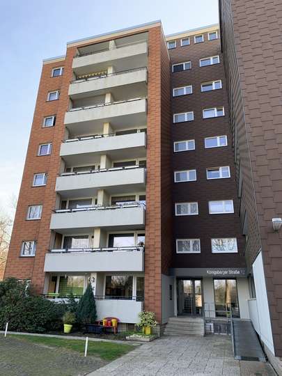 hwg - 2- Zimmer Wohnung, mit modernisiertem Badezimmer!
