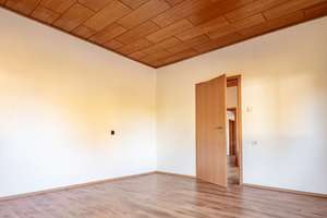 Gemütliches Einfamilienhaus mit weitläufigem Garten und Entwicklungspotenzial – August-Bebel-Straße 80, 59077 Herringen, Hamm – Vorschaubild 4