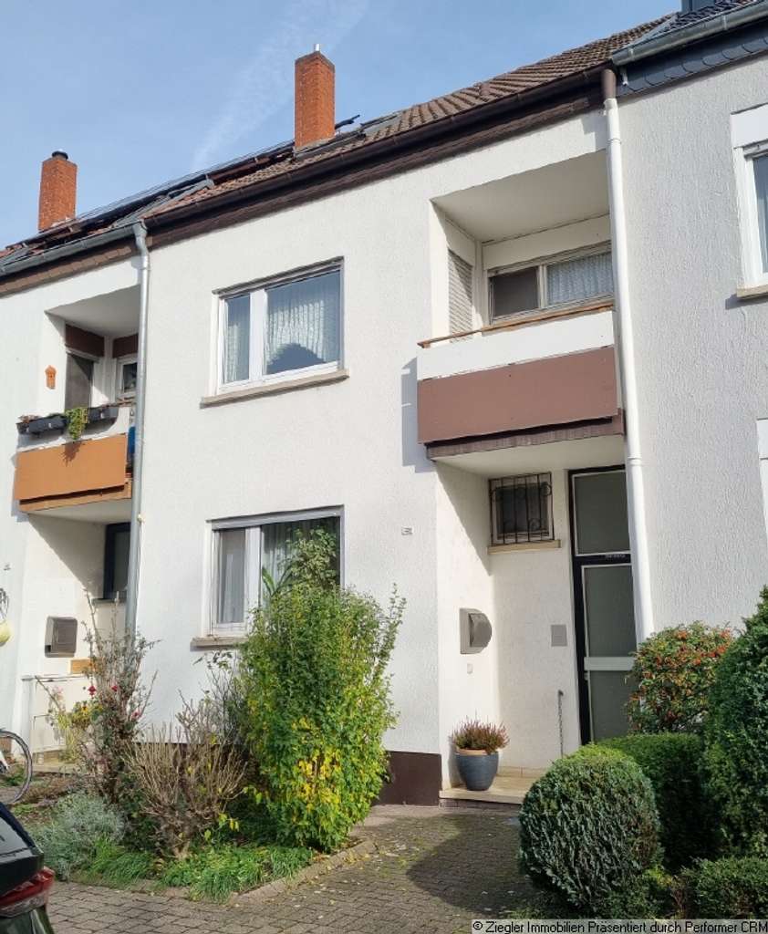 Immobilie in Ladenburg - Gepflegtes Reihenhaus direkt am Schulzentrum von Ladenburg - 10004034 - Bild 0