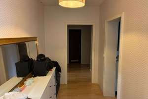 Charmante 4 Zimmer Wohnung in Porz-Urbach – Die vollständige Adresse der Immobilie erhältst du vom Anbieter., 51145 Urbach, Köln – Vorschaubild 2