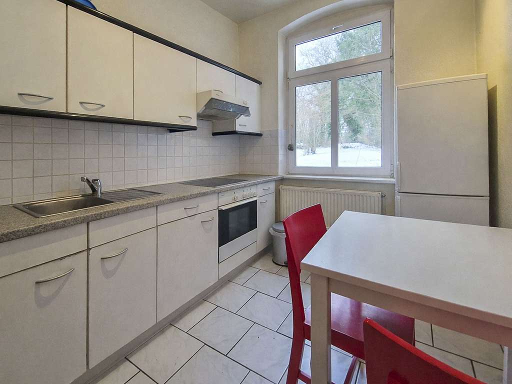 Immobilie in Itzehoe - Historisches Jugendstilhaus auf 723 m² Grundstück - voll vermietet mit Entwicklungspotenzial - Bild 2