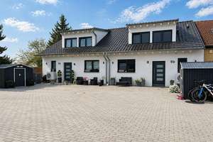MA - BLUMENAU ~ Neuwertige Doppelhaushälfte in ruhiger Wohnlage mit Gartenidylle – Die vollständige Adresse der Immobilie erhältst du vom Anbieter., 68307 Sandhofen, Mannheim – Vorschaubild 4