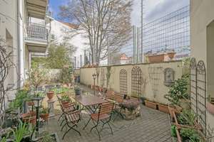 Bezugsfreie 3-Zimmer-Altbau-Wohnung in bester Mitte-Lage mit EBK – Kleine Hamburger Straße 24, 10115 Mitte (Ortsteil), Berlin – Vorschaubild 8