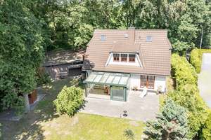 Gepflegtes Einfamilienhaus mit Einliegerwohnung, Vollkeller, Wintergarten und großem Grundstück – Die vollständige Adresse der Immobilie erhältst du vom Anbieter., 22455 Schnelsen, Hamburg – Vorschaubild 8