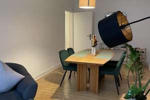 Sanierte 2 ZKB mit  Dielenböden und Wohnküche in stilvollem Altbau! – 68169 Neckarstadt-West, Mannheim – Vorschaubild 3